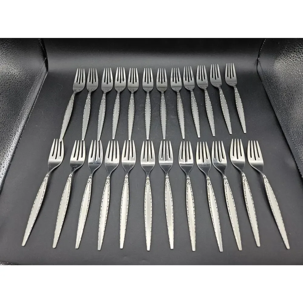 VTG Oneida Community Venetia Stainless Steel Flatware 71 piece lot MCM Retro